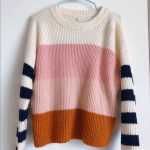 pretty sweater from urban outfitter